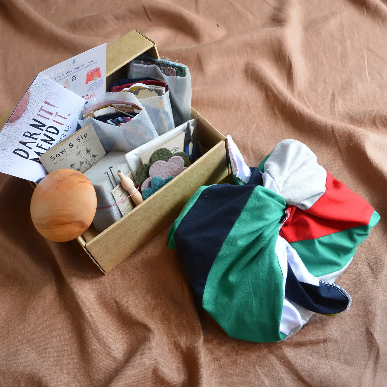 *Darn it! Mend it* Complete Mending Kit